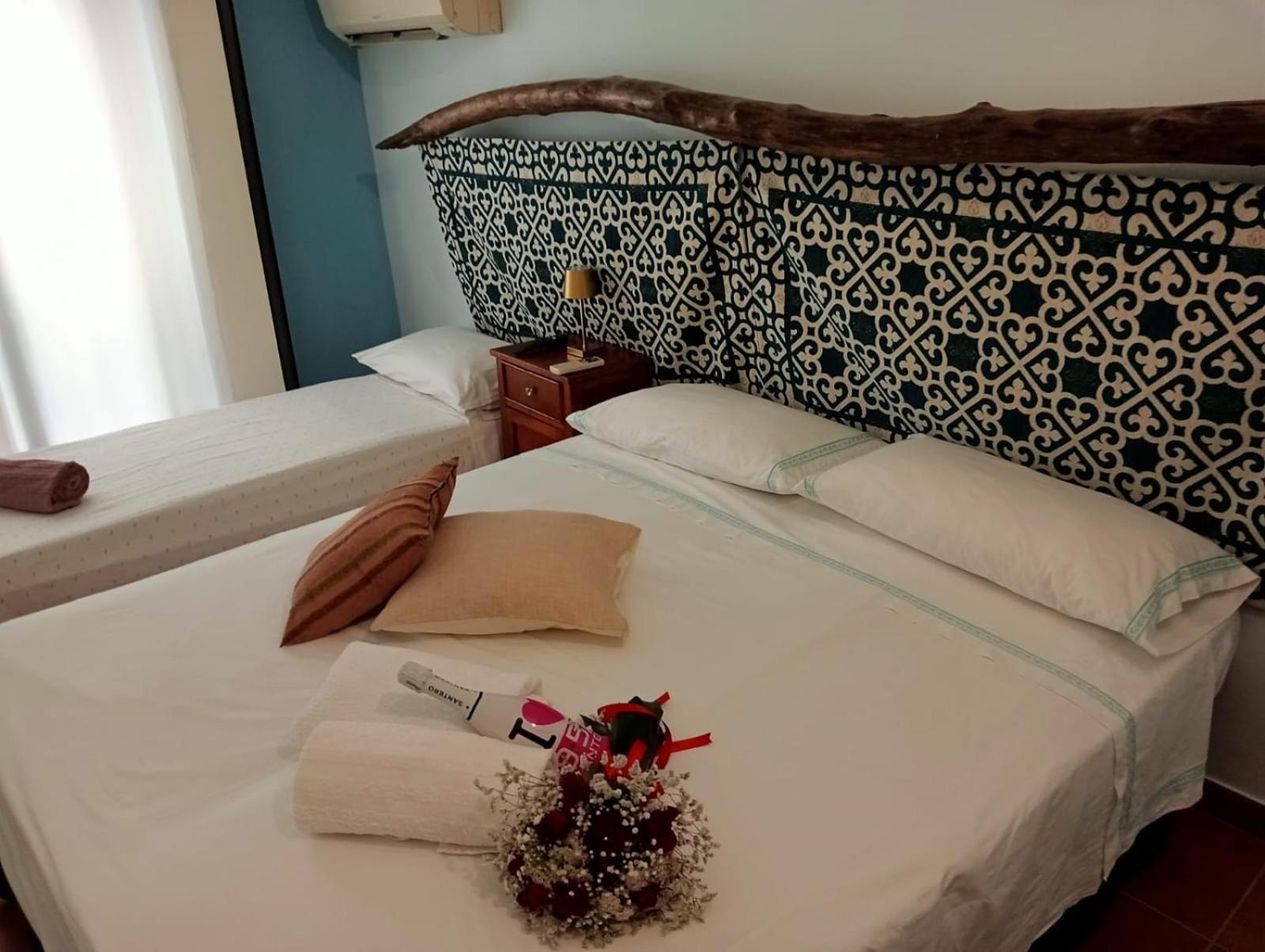 Casa Vacanze Da Clara กาสโตรวิลลารี ภายนอก รูปภาพ